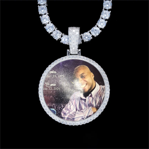 925S & VVS Moissanite 3D Circle Custom Picture Pendant