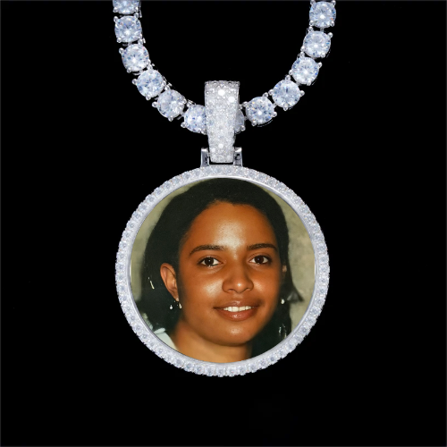 925S & VVS Moissanite 3D Circle Custom Picture Pendant