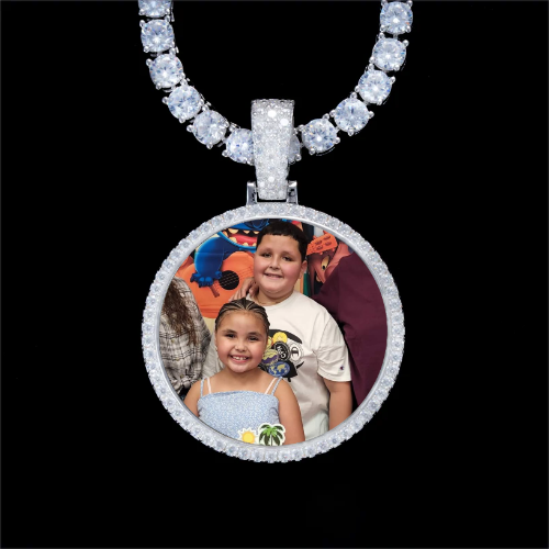 925S & VVS Moissanite 3D Circle Custom Picture Pendant