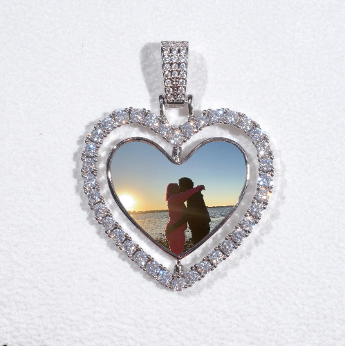3D Spinning 2-Faced Heart Custom Picture Pendant