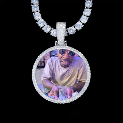 925S & VVS Moissanite 3D Circle Custom Picture Pendant