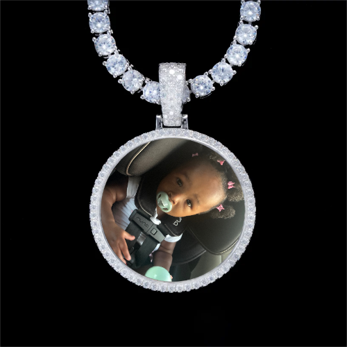 925S & VVS Moissanite 3D Circle Custom Picture Pendant