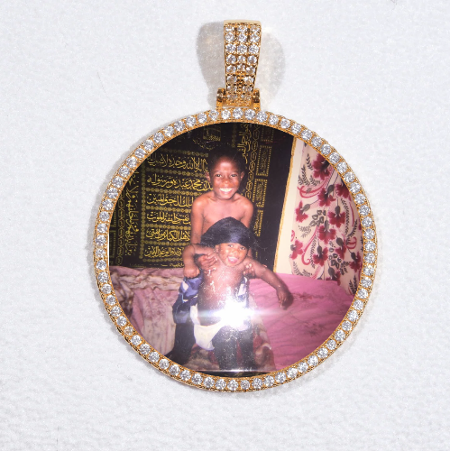 MEDIUM 3D CIRCLE CUSTOM PICTURE PENDANT