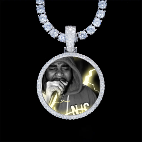 925S & VVS Moissanite 3D Circle Custom Picture Pendant