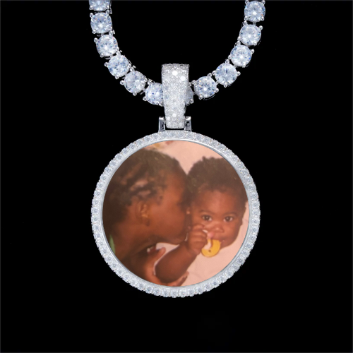 925S & VVS Moissanite 3D Circle Custom Picture Pendant