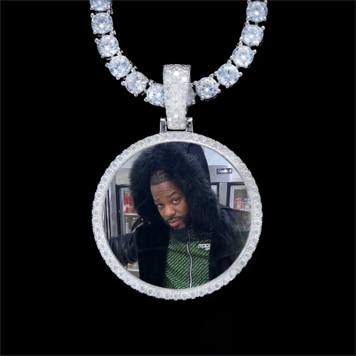 925S & VVS Moissanite 3D Circle Custom Picture Pendant