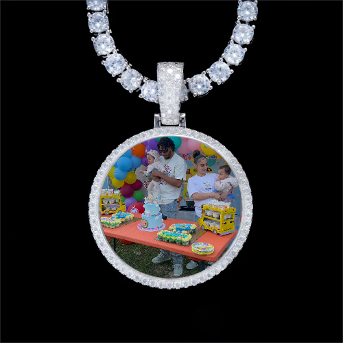 925S & VVS Moissanite 3D Circle Custom Picture Pendant