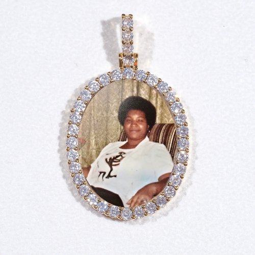 3D Oval Custom Picture Pendant