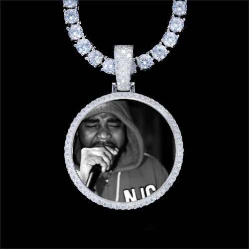 925S & VVS Moissanite 3D Circle Custom Picture Pendant