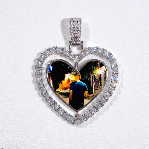 3D Spinning 2-Faced Heart Custom Picture Pendant