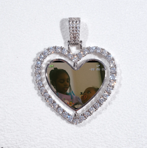 3D Spinning 2-Faced Heart Custom Picture Pendant
