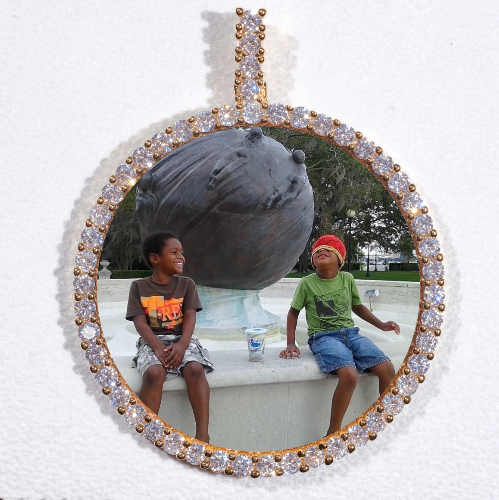 LARGE 3D CIRCLE CUSTOM PICTURE PENDANT