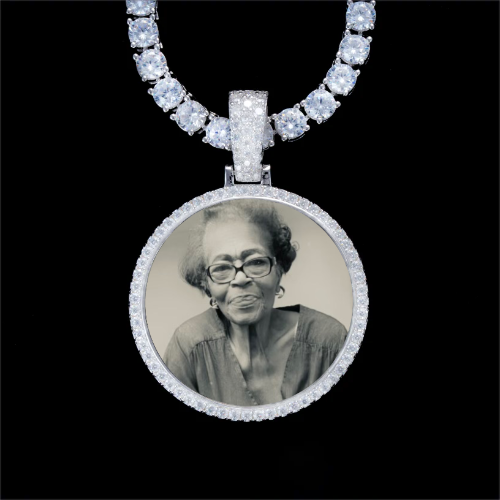 925S & VVS Moissanite 3D Circle Custom Picture Pendant