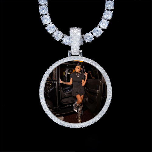 925S & VVS Moissanite 3D Circle Custom Picture Pendant