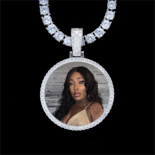 925S & VVS Moissanite 3D Circle Custom Picture Pendant