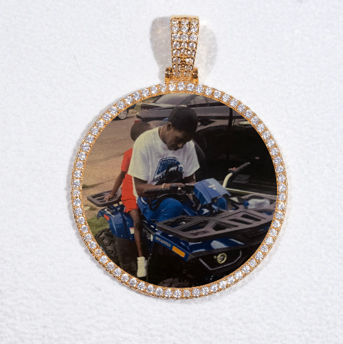 MEDIUM 3D CIRCLE CUSTOM PICTURE PENDANT