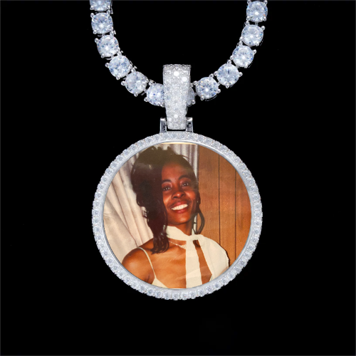 925S & VVS Moissanite 3D Circle Custom Picture Pendant