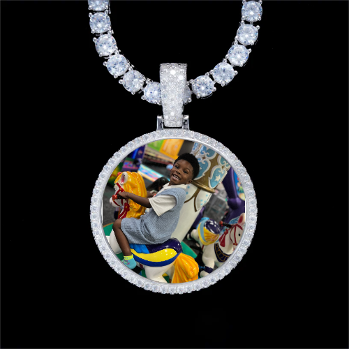 925S & VVS Moissanite 3D Circle Custom Picture Pendant