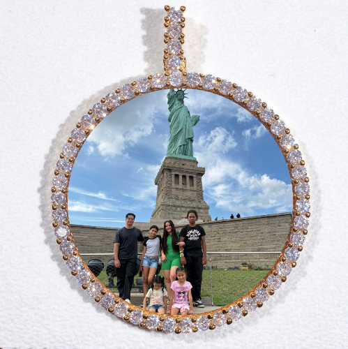 LARGE 3D CIRCLE CUSTOM PICTURE PENDANT