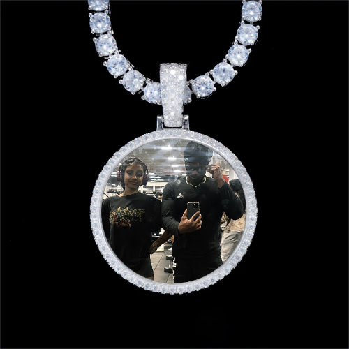 925S & VVS Moissanite 3D Circle Custom Picture Pendant