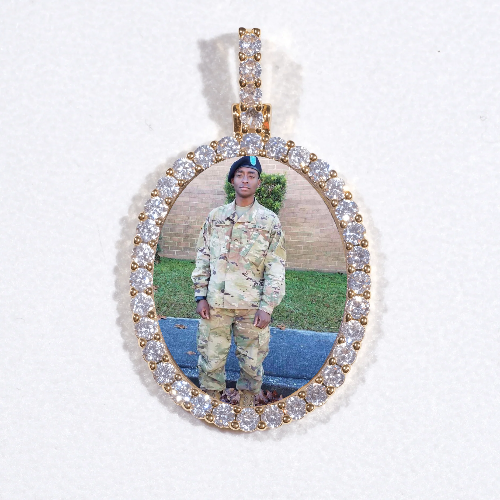 3D Oval Custom Picture Pendant