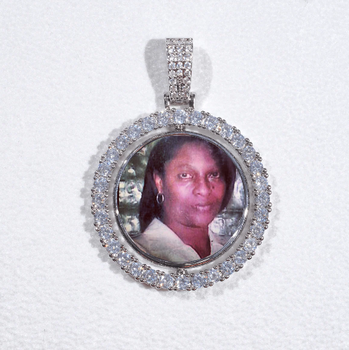 3D Spinning 2-Faced Custom Picture Pendant