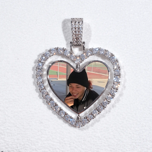 3D Spinning 2-Faced Heart Custom Picture Pendant