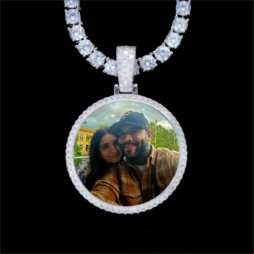 925S & VVS Moissanite 3D Circle Custom Picture Pendant