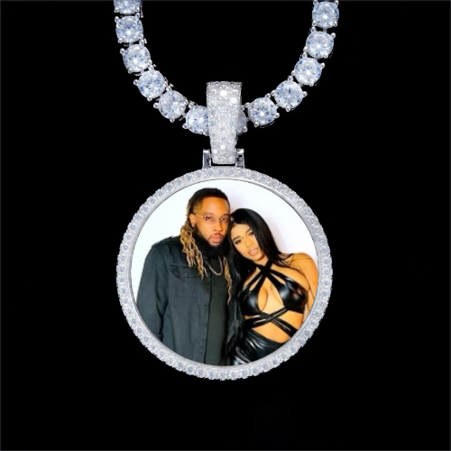 925S & VVS Moissanite 3D Circle Custom Picture Pendant