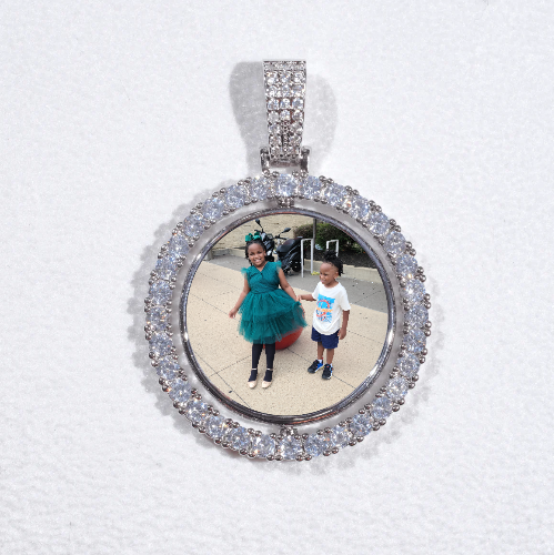 3D Spinning 2-Faced Custom Picture Pendant
