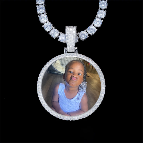 925S & VVS Moissanite 3D Circle Custom Picture Pendant