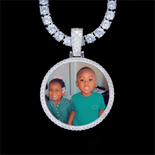 925S & VVS Moissanite 3D Circle Custom Picture Pendant