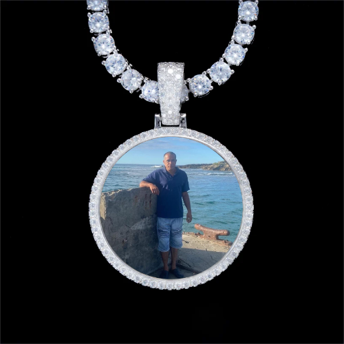 925S & VVS Moissanite 3D Circle Custom Picture Pendant