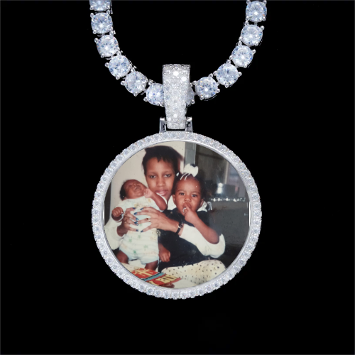 925S & VVS Moissanite 3D Circle Custom Picture Pendant