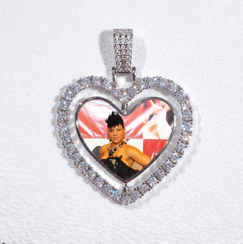 3D Spinning 2-Faced Heart Custom Picture Pendant
