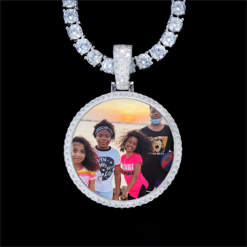 925S & VVS Moissanite 3D Circle Custom Picture Pendant