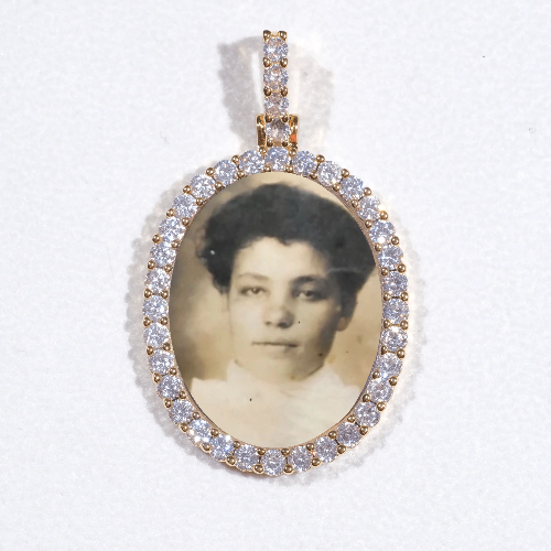 3D Oval Custom Picture Pendant