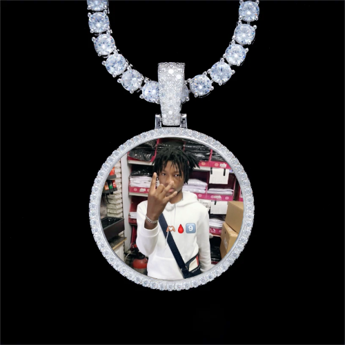 925S & VVS Moissanite 3D Circle Custom Picture Pendant