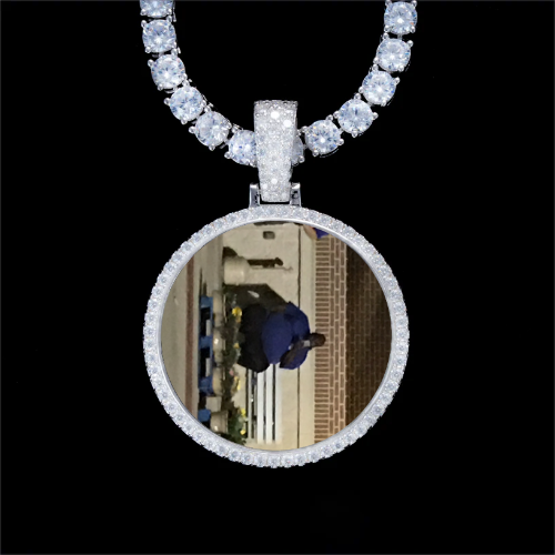 925S & VVS Moissanite 3D Circle Custom Picture Pendant