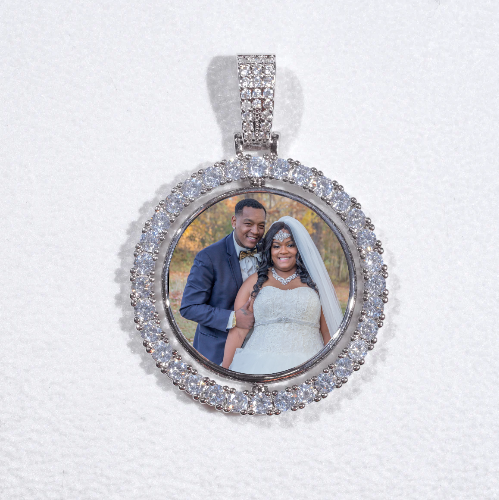 3D Spinning 2-Faced Custom Picture Pendant