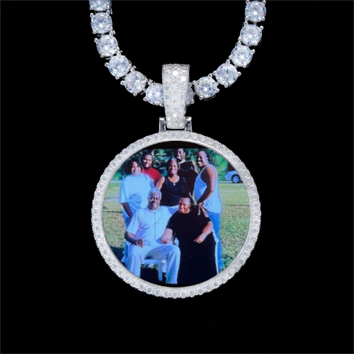 925S & VVS Moissanite 3D Circle Custom Picture Pendant