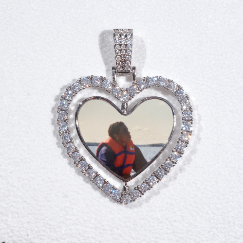3D Spinning 2-Faced Heart Custom Picture Pendant