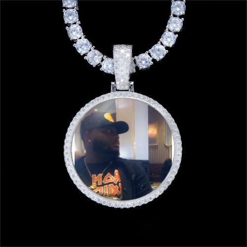 925S & VVS Moissanite 3D Circle Custom Picture Pendant