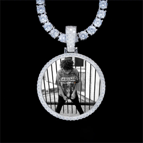925S & VVS Moissanite 3D Circle Custom Picture Pendant
