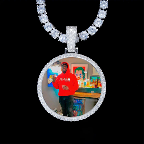 925S & VVS Moissanite 3D Circle Custom Picture Pendant