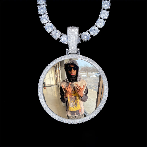 925S & VVS Moissanite 3D Circle Custom Picture Pendant