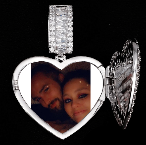 CUSTOM PICTURE PENDANT STYLE-8
