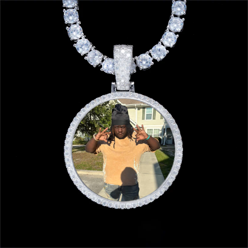925S & VVS Moissanite 3D Circle Custom Picture Pendant