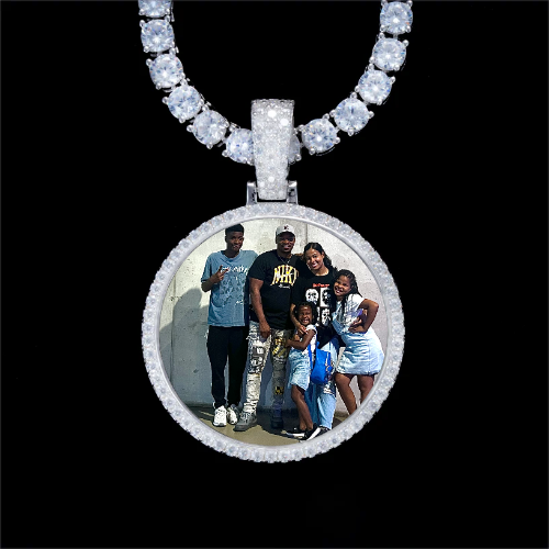 925S & VVS Moissanite 3D Circle Custom Picture Pendant