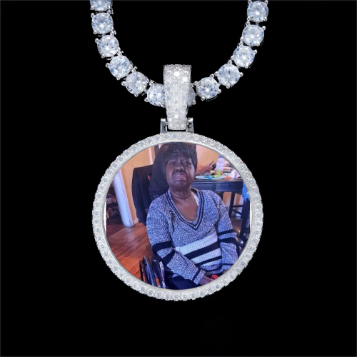 925S & VVS Moissanite 3D Circle Custom Picture Pendant